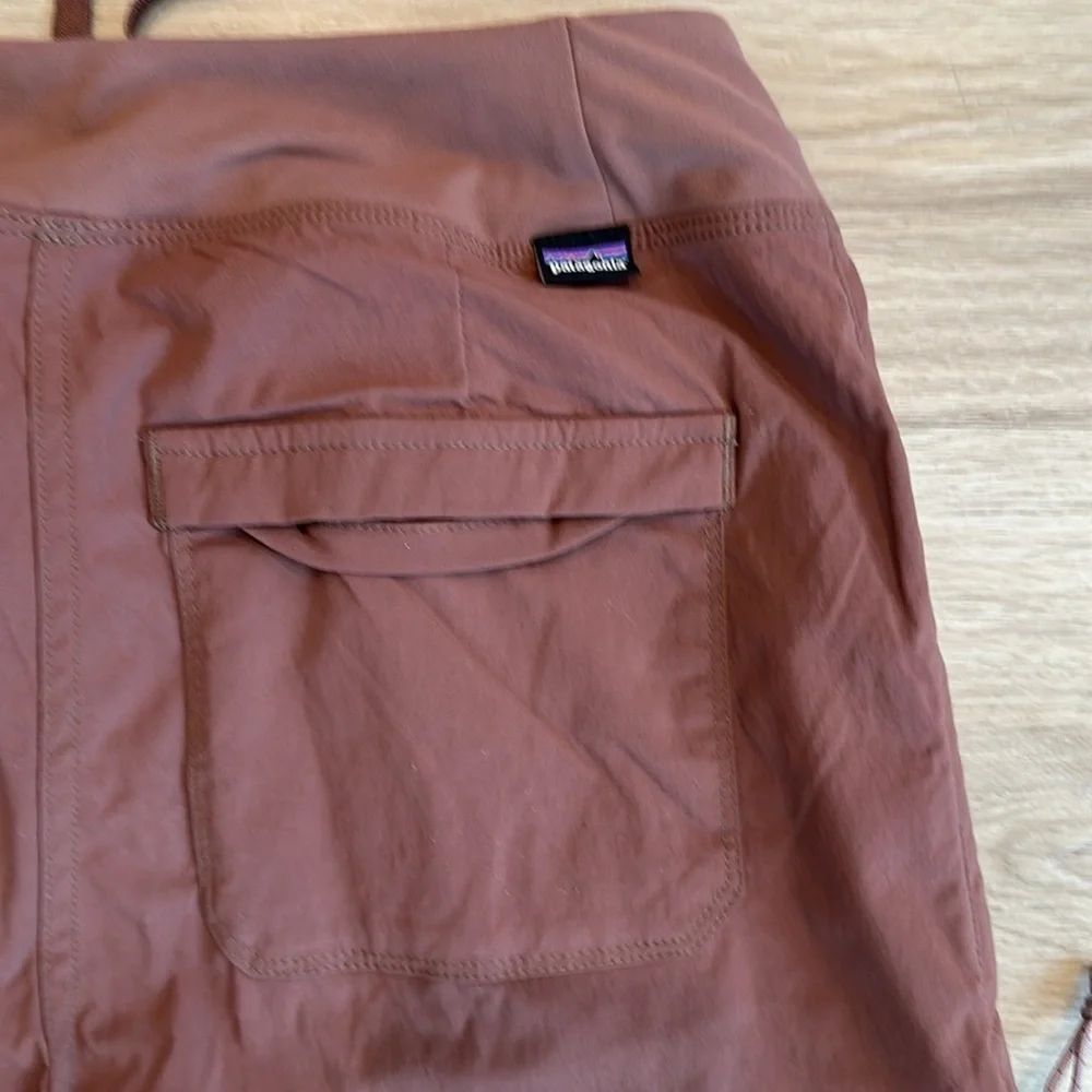 Patagonia Quandary Jogger - Women's color dulse mauve